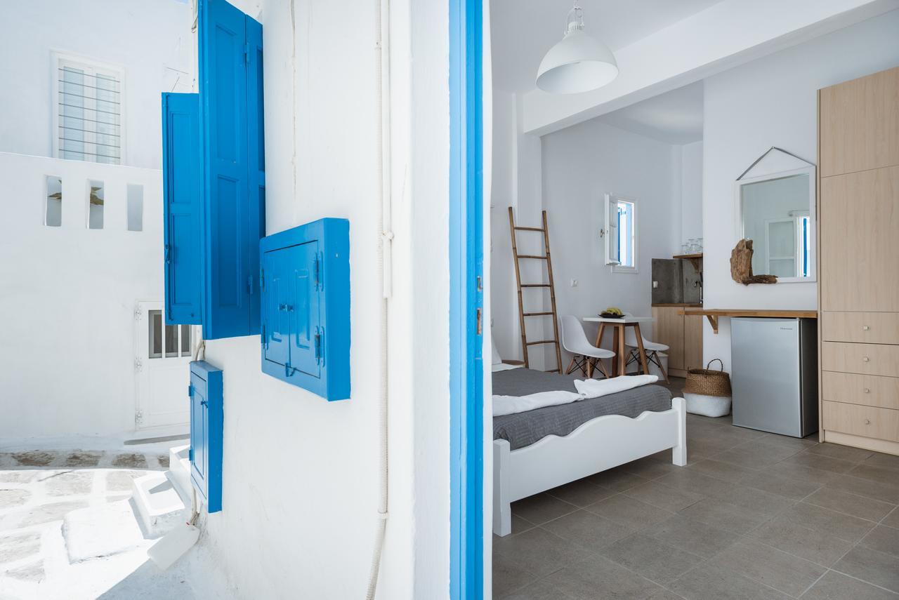 White And Grey Chora Apartment Mykonos Town Exterior photo